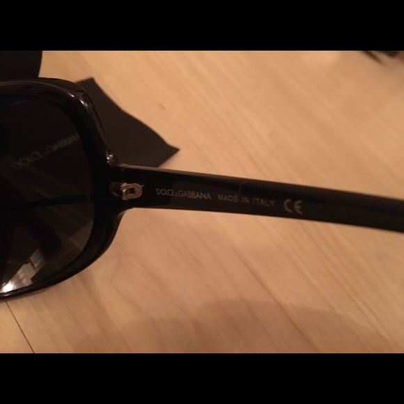 DOLCE & GABBANA NWT Black Sunglasses 🖤 - Picture 6 of 11